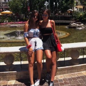 Meet your Posher, Lily